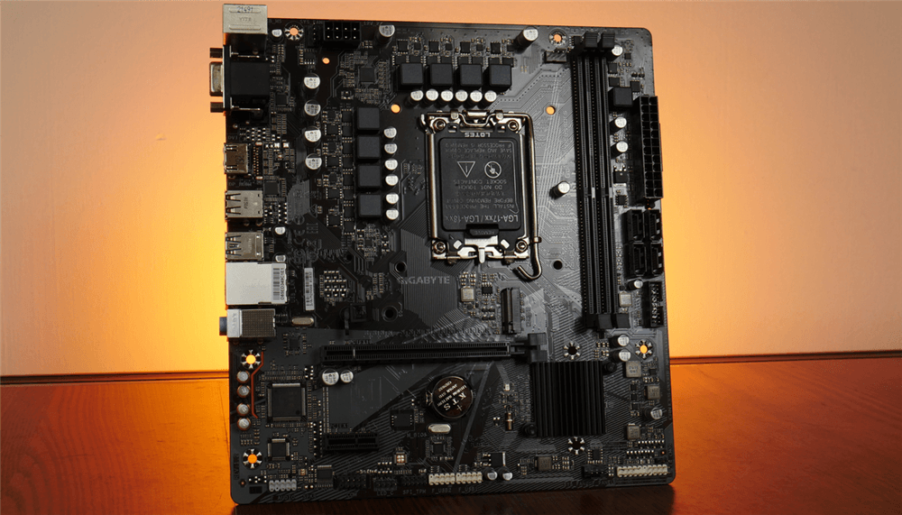 主板丐版和正常主板区别