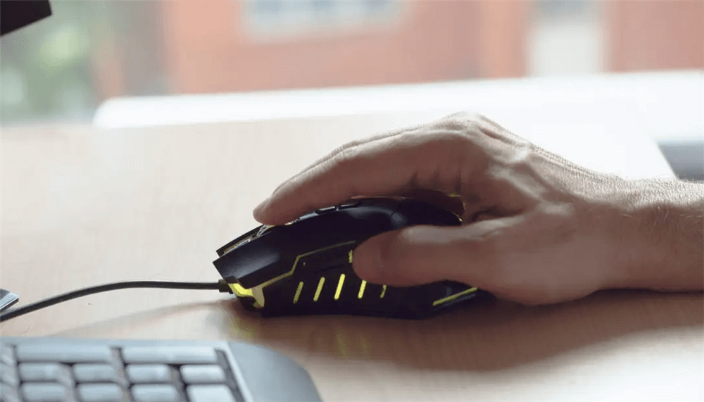 鼠标反应慢是什么原因