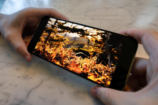 手机屏幕.jpg 手机屏幕.jpg