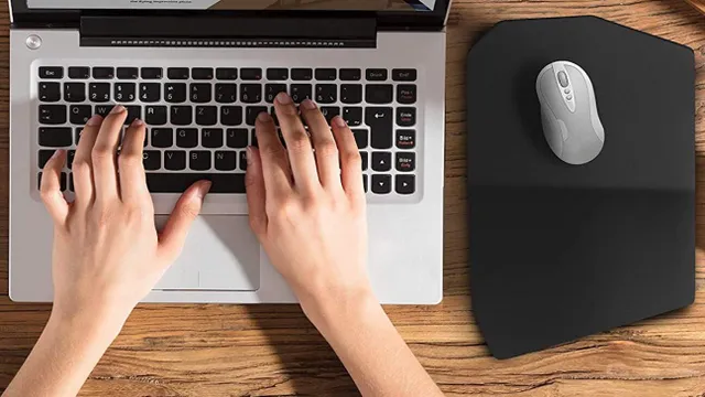 使用键盘来使用笔记本.jpg 使用键盘来使用笔记本.jpg