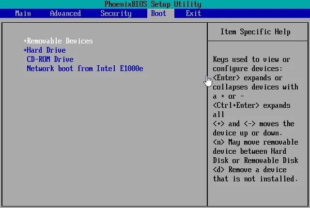 6.从U盘启动.jpg 6.从U盘启动.jpg