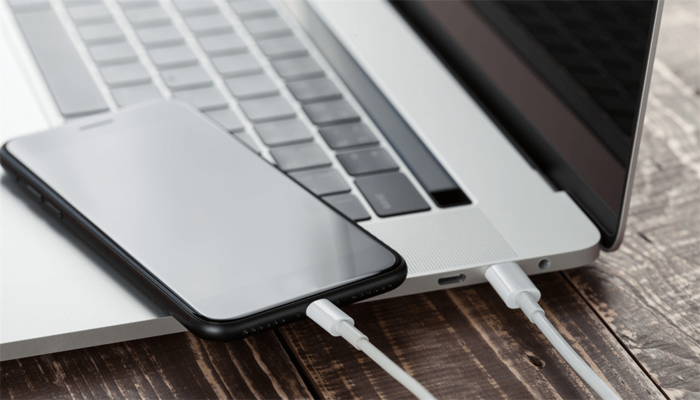 使用USB线让电脑连接手机