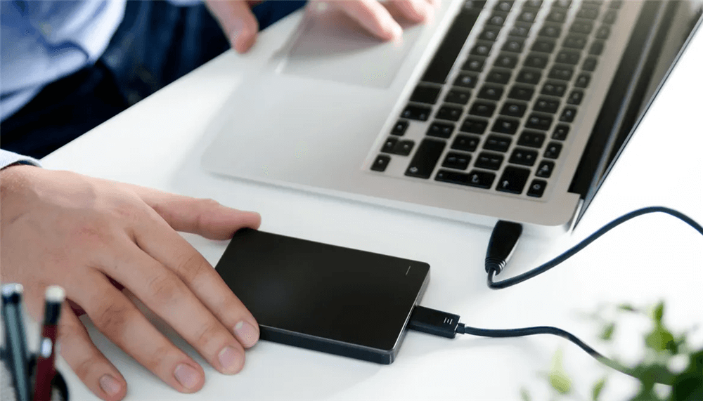 电脑无法识别移动硬盘的解决方法