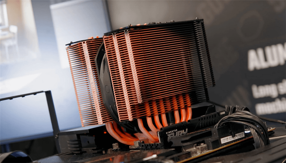 CPU风扇多少转速合适