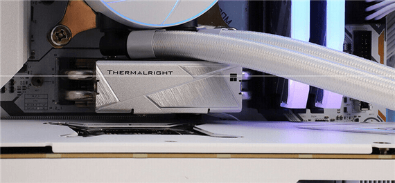 M2散热马甲有用吗? 散热马甲会压弯M2？