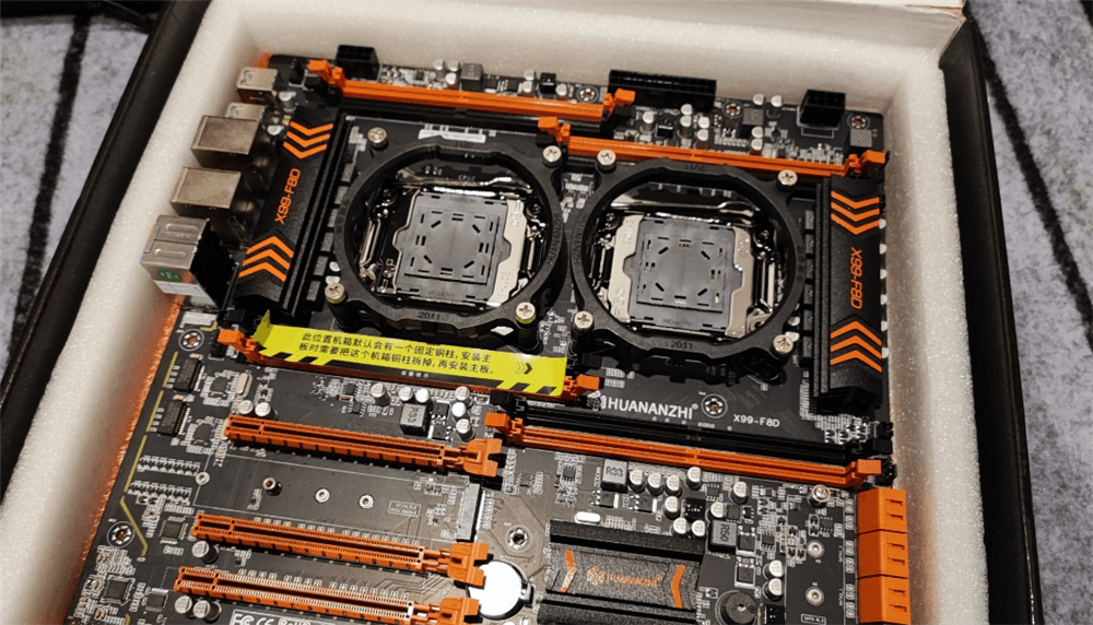 双路CPU主板适合什么人使用 双路CPU主板适合什么人使用