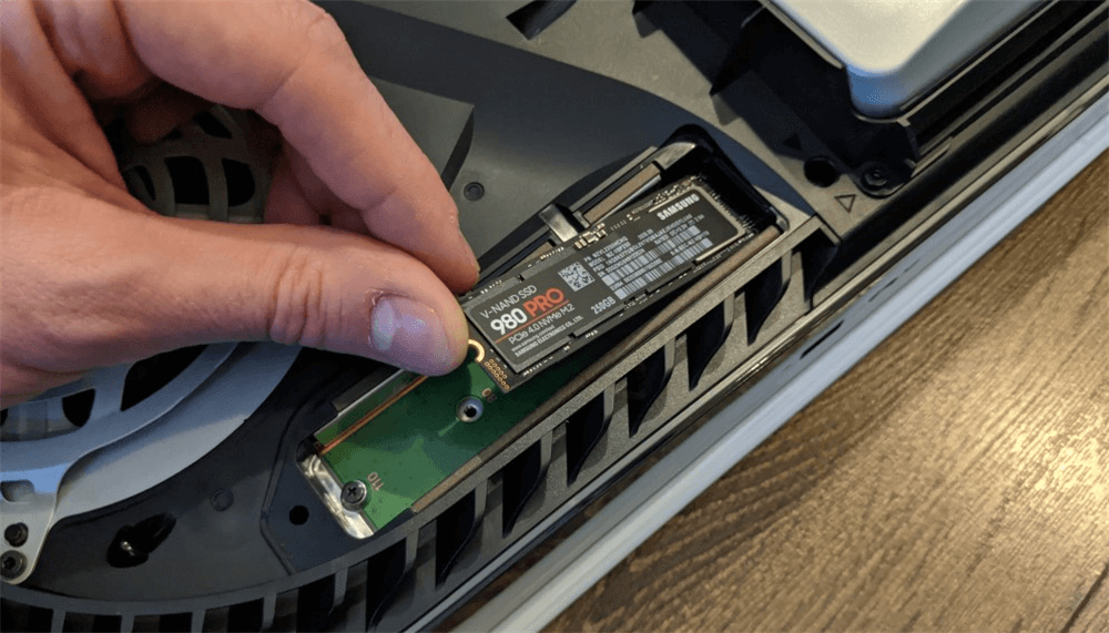 M2散热马甲有用吗 M2散热马甲有用吗