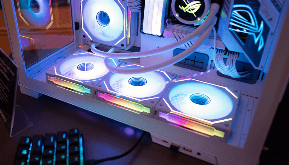 电脑散热不行可以用风扇吹吗 电脑散热不行可以用风扇吹吗