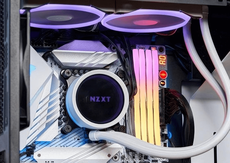 电脑机箱散热装置