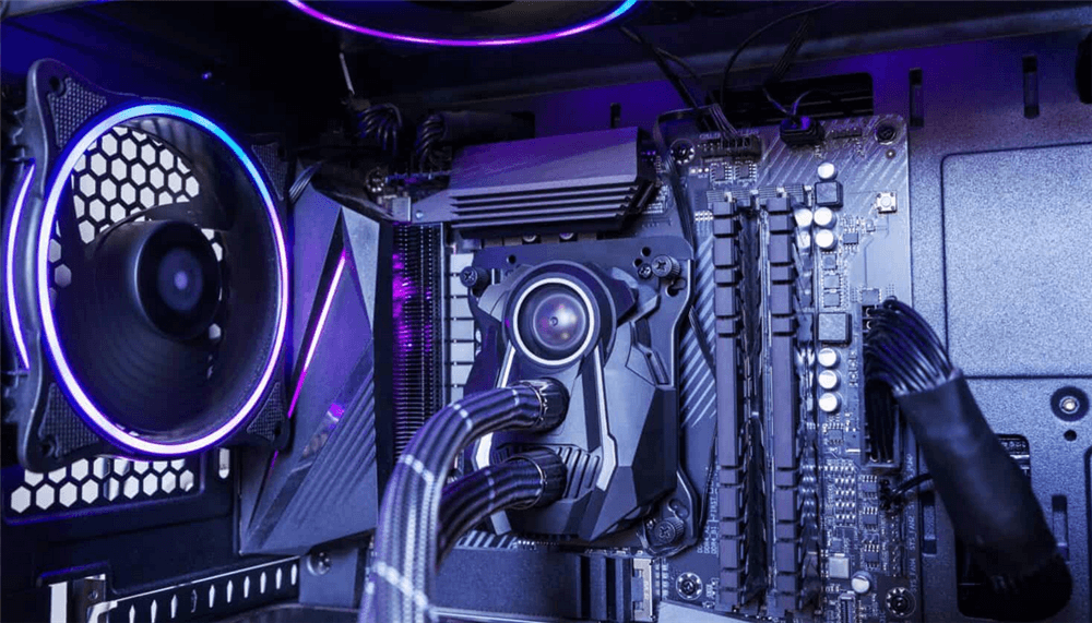 拔掉风扇电源线 拔掉风扇电源线