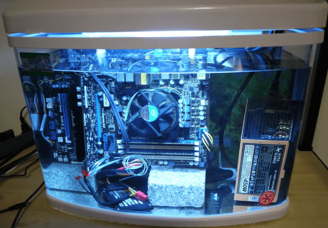 油冷机箱 油冷机箱