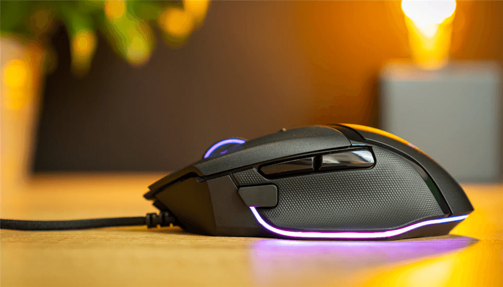 鼠标自己移动是什么原因 鼠标自己移动是什么原因