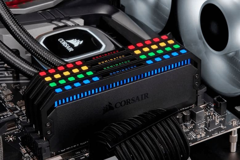 插入新的内存模块.png 插入新的内存模块.png