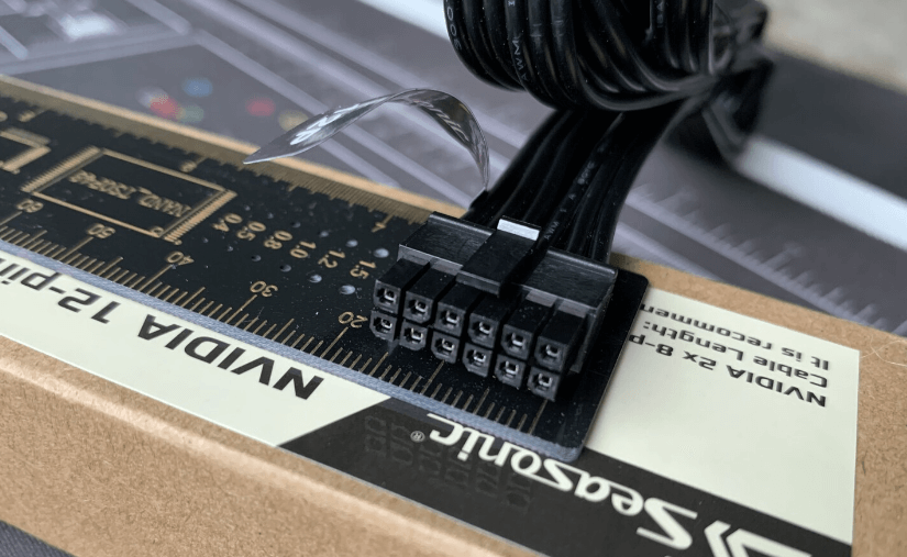 显卡供电转接头的功能