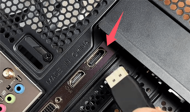 找对显卡接口.png 找对显卡接口.png