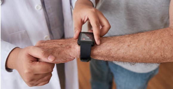 健康手环的功能有哪些？辅助检测不能代替专业设备