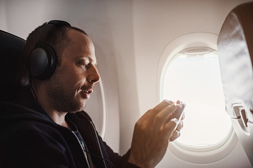 降噪耳机有用吗？教你这样选择合适的降噪耳机