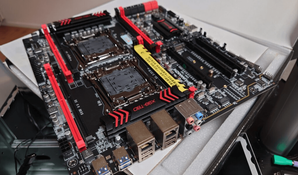 寨板是什么意思？和品牌主板的区别在哪里？能放心买吗？