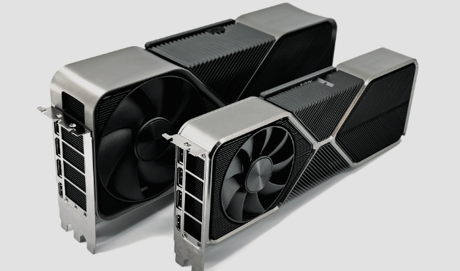 RTX 5090性能与小体积兼得，500W散热硬塞双插槽？