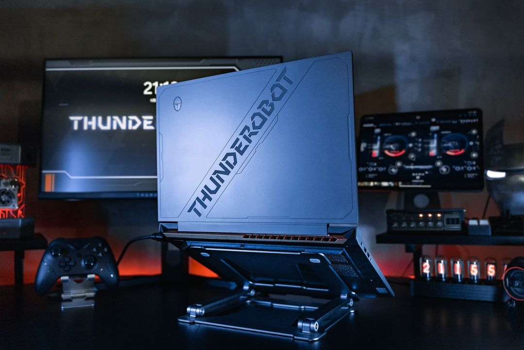 雷神笔记本重装系统,官方+三方轻松装回原厂效果