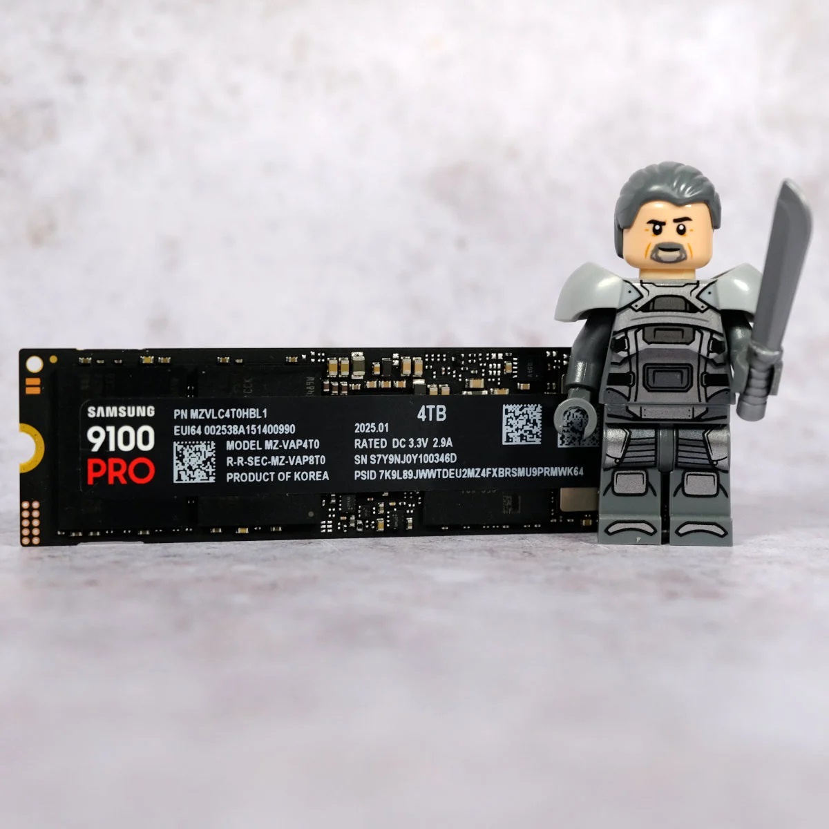 PCIe 5.0 SSD妥妥智商税?测完三星9100 Pro后我悟了